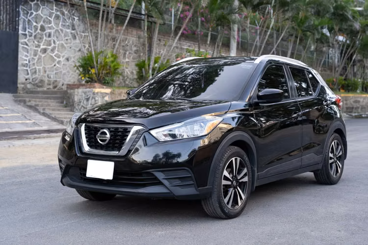 Nissan kicks sv 2019