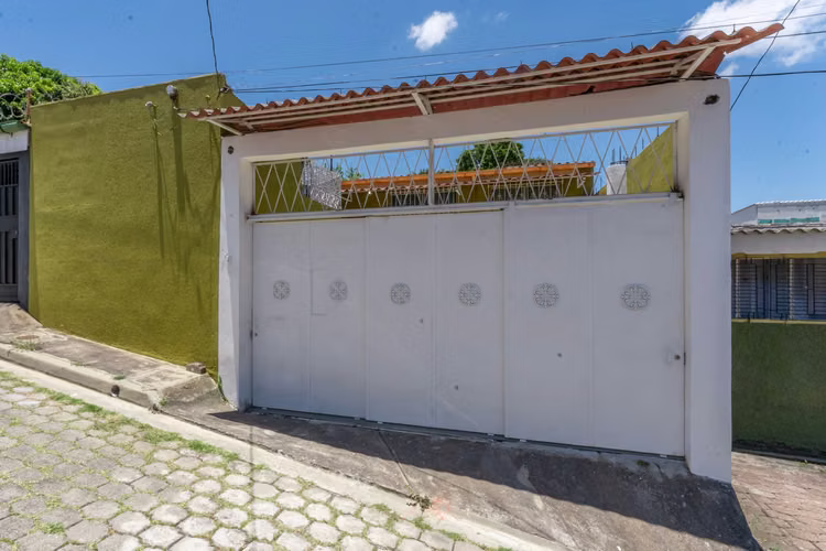 Casa en alquiler en Antiguo Cuscatlán, Calle Xochiquetzal test ID 4410