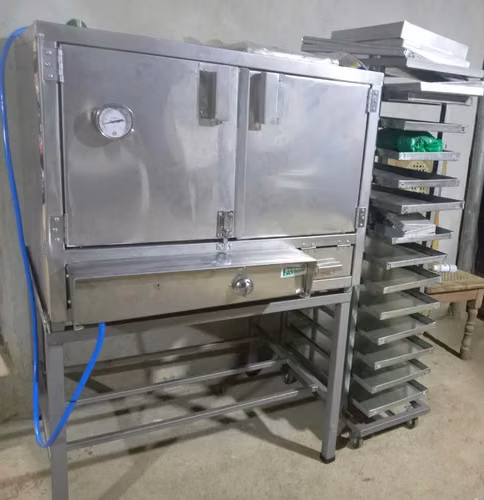 Vendo horno y clavijero