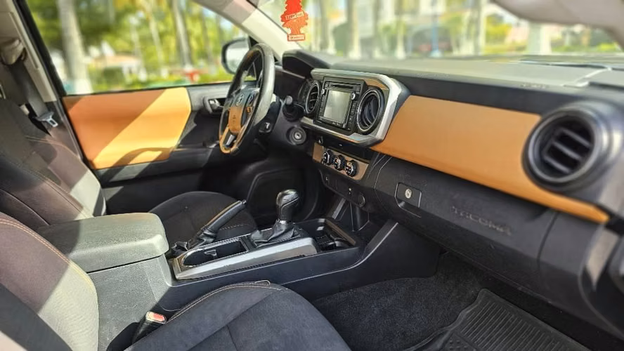 TOYOTA TACOMA SR5 2017 BOLSAS BUENAS AUTOMÁTICO