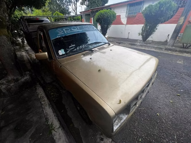 Pickup ISUZU PUP 1986 STANDARD carburado,gasolina,motor para trabajo 2.3 de 4 cil