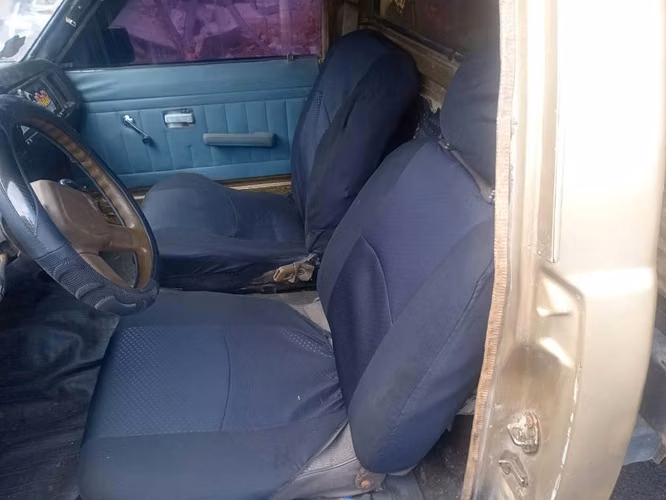 Pickup ISUZU PUP 1986 STANDARD carburado,gasolina,motor para trabajo 2.3 de 4 cil
