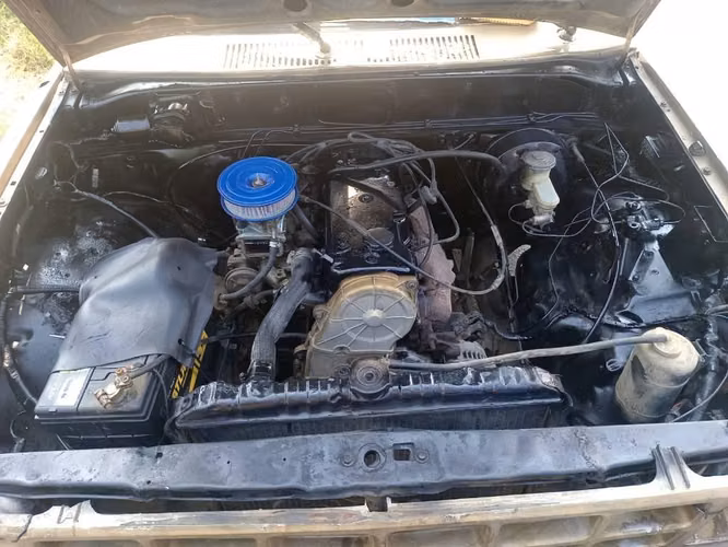 Pickup ISUZU PUP 1986 STANDARD carburado,gasolina,motor para trabajo 2.3 de 4 cil