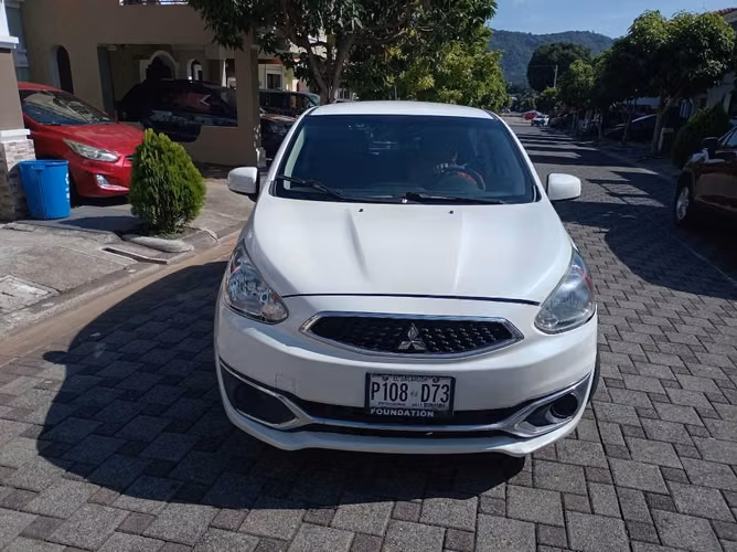Mitsubishi Mirage 2020 - Imagen 2