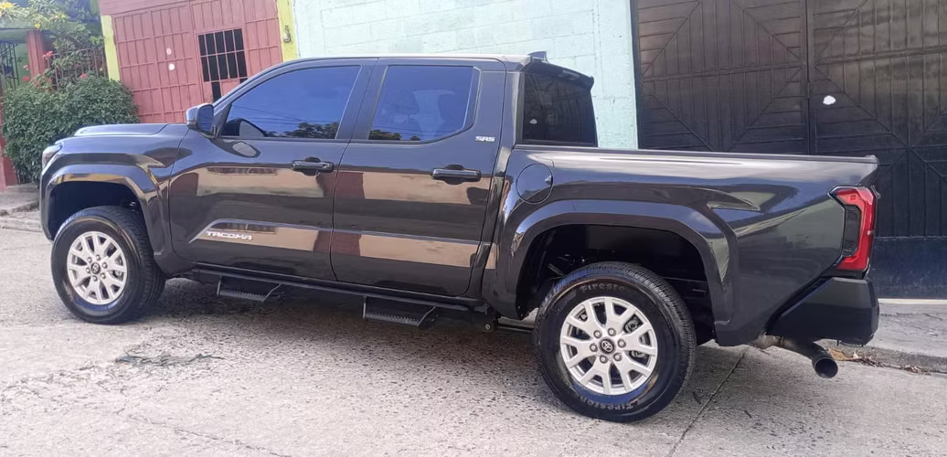 Toyota Tacoma 2025 - Imagen 10