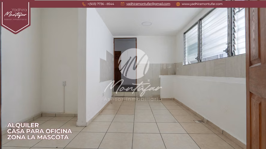 Casa en Zona La Mascota Ideal para Oficinas en Alquiler - Imagen 14