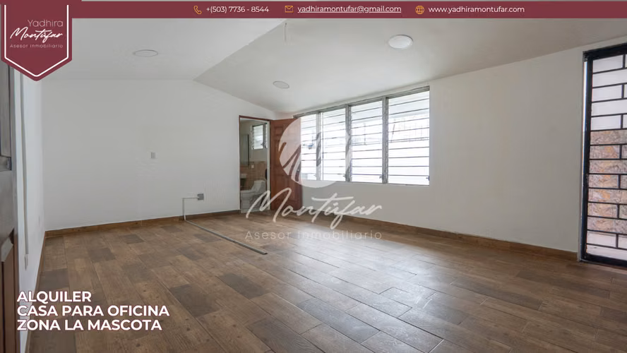 Casa en Zona La Mascota Ideal para Oficinas en Alquiler - Imagen 17