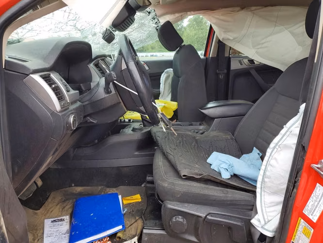 FORD RANGER XLT 2023 4X4 - Imagen 7