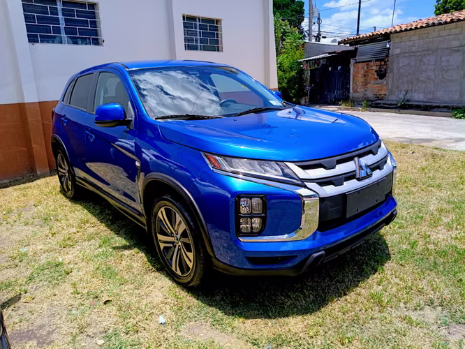 Mitsubishi Outlander Sport 2,021