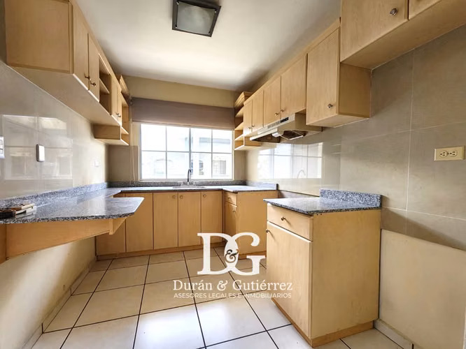 ALQUILO APARTAMENTO CON LÍNEA BLANCA EN SAN BENITO - Imagen 5