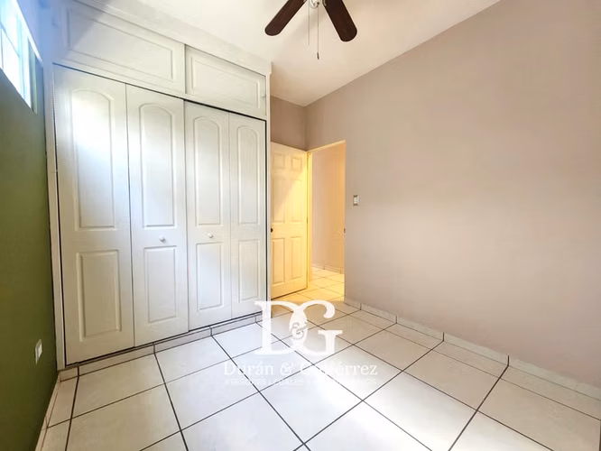 ALQUILO APARTAMENTO CON LÍNEA BLANCA EN SAN BENITO - Imagen 17
