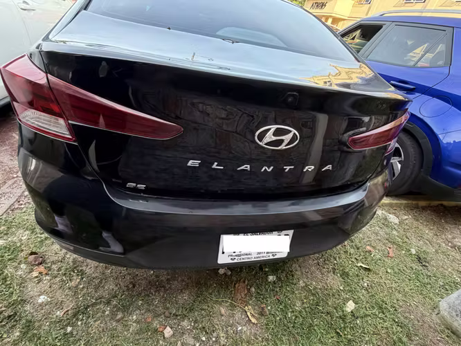 hyundai elantra 2020 - Imagen 4