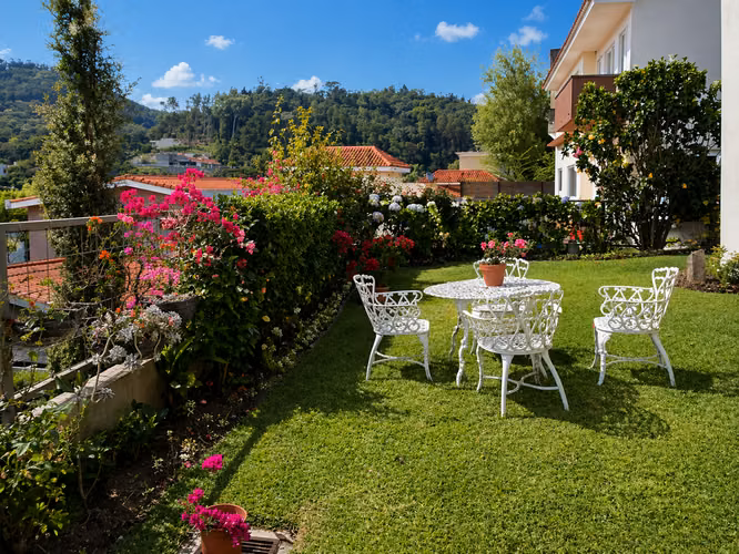 CASA MODERNA EN RESIDENCIAL LOS SUEÑOS - Imagen 13