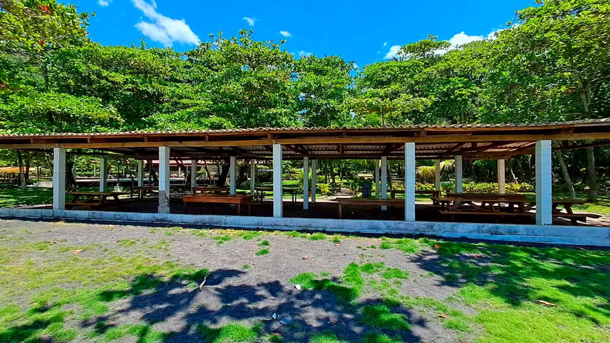 Alquiler de Preciosa Casa de Playa en Bahia Dorada, La Libertad