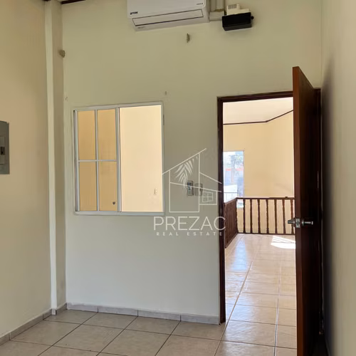 Casa en alquiler, Santa Elena, Antiguo Cuscatlán — $2,300/mes - Imagen 3