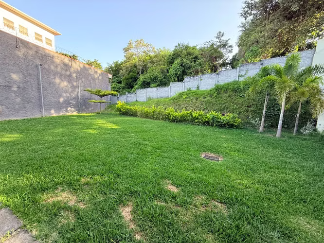 SE VENDE CASA ESCALON MODERNA COMO NUEVA, TOTALMENTE AMUEBLADA - Imagen 14