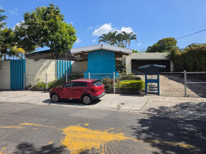 ALQUILER PROPIEDAD PARA OFICINAS O INSTITUCION EDUCATIVA