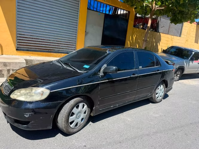 Toyota Corolla S 2004