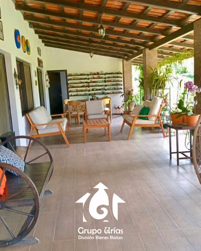 VENTA DE HERMOSA CASA AMUEBLADA EN ATACO, AHUACHAPÁN