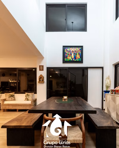 VENTA DE HERMOSA CASA AMUEBLADA EN ATACO, AHUACHAPÁN