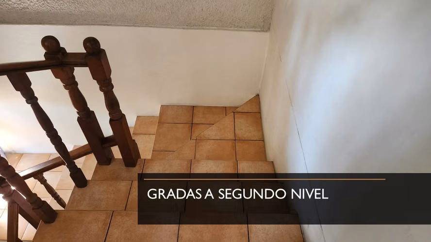 Casa en Venta en Colonia. Metropolis Sur 1, sobre Avenida Bernal.