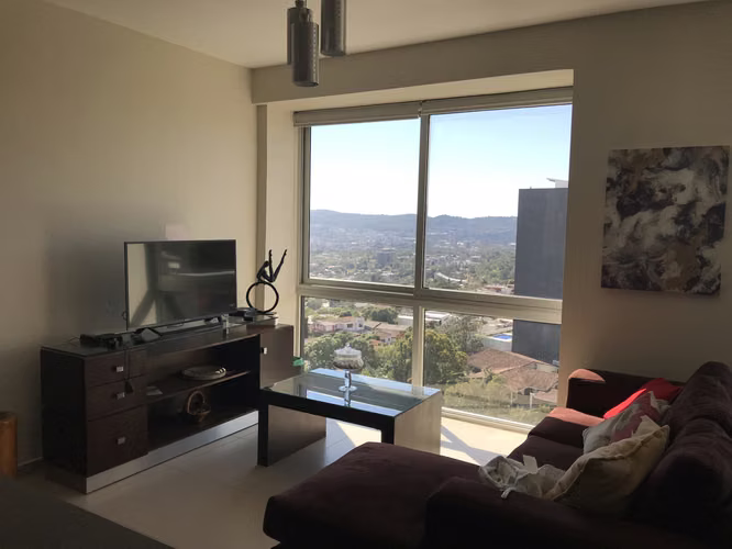 ALQUILER APARTAMENTO AMUEBLADO EN COLONIA ESCALON