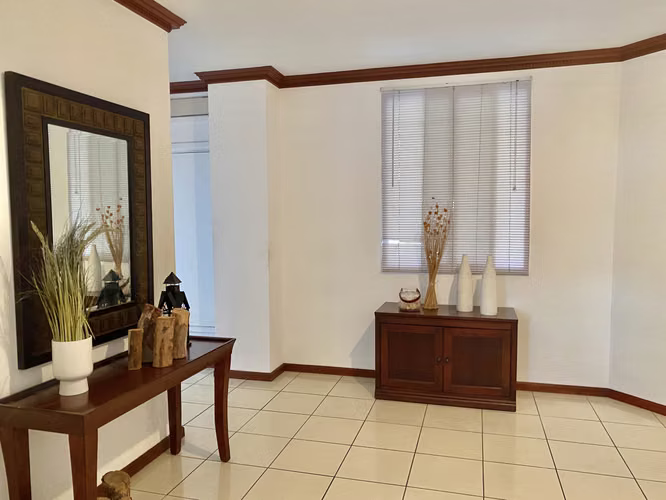 ALQUILER APARTAMENTO SIN MUEBLES LA CASTELLANA, SAN BENITO - Imagen 6