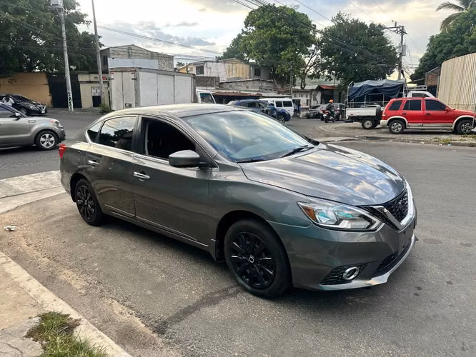 Nissan Sentra 2019