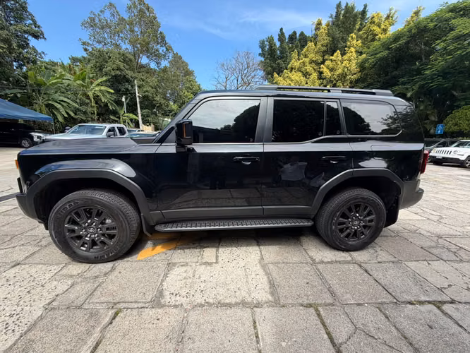 Land Cruiser Prado 2025
