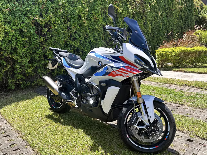 BMW S1000XR