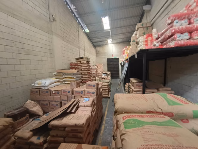 BODEGA EN VENTA, CALLE SIEMENS - Imagen 6