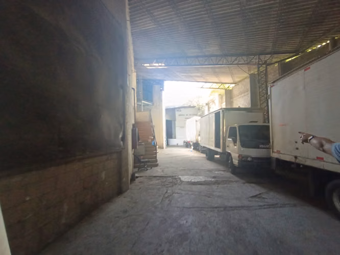 BODEGA EN VENTA, CALLE SIEMENS - Imagen 4