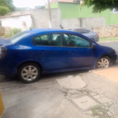 SENTRA 2011 SR - Imagen 3