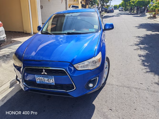 Vendo camioneta Mitsubishi Outlander Sport