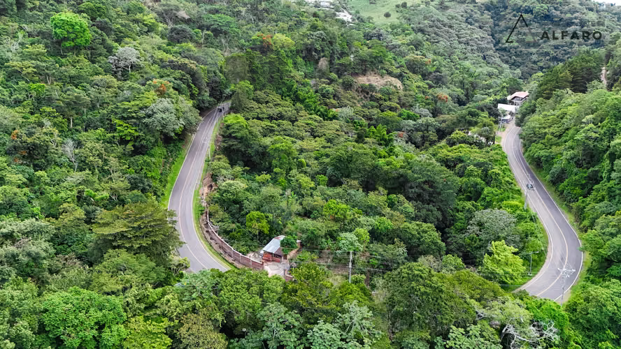 Terreno Estratégico en Ataco Frente a Balneario Atzumpa - Imagen 13