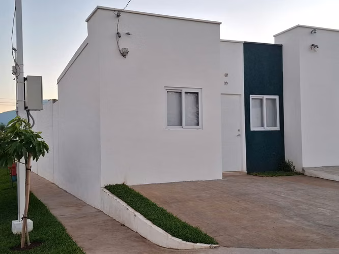 Sell house furnished in ecoterra Santa Ana ready to inhabit or for airbnb price 55,000 negotiable ag