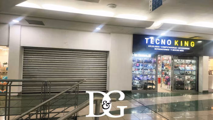 Venta o Alquiler de Local en Plaza Merliot - Imagen 2