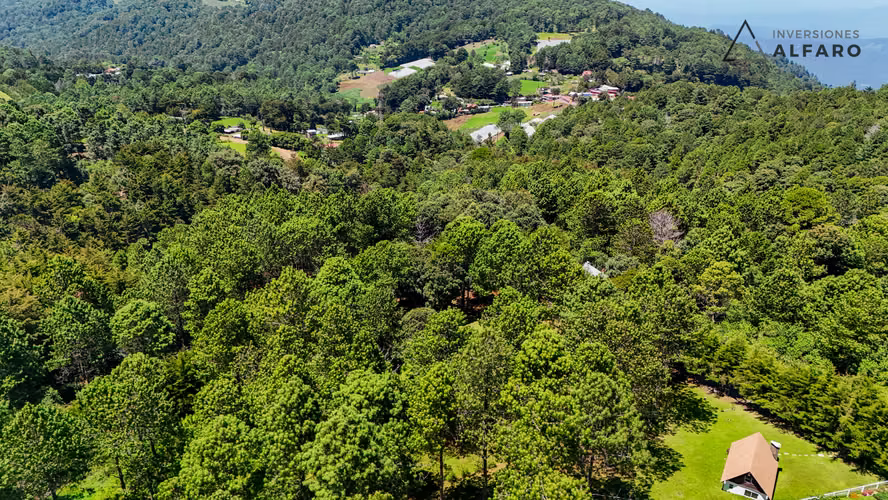 Exclusivo Terreno de Montaña de 1900 m2 en Alpes de San Ignacio - Imagen 12