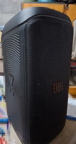 Jbl partybox  club 120 negociable