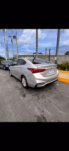 HYUNDAI ACCENT 2022 SEL A TODA PRUEBA