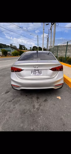 HYUNDAI ACCENT 2022 SEL A TODA PRUEBA