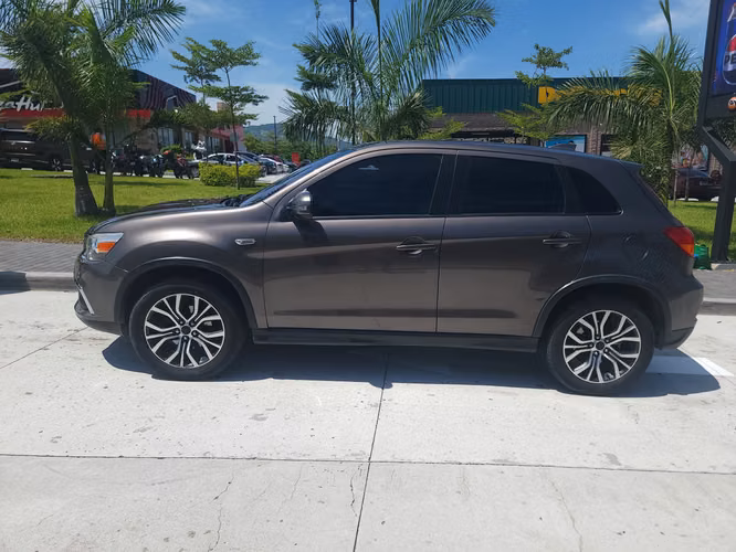 Mitsubishi Outlander Sport SE 2019 - Imagen 3