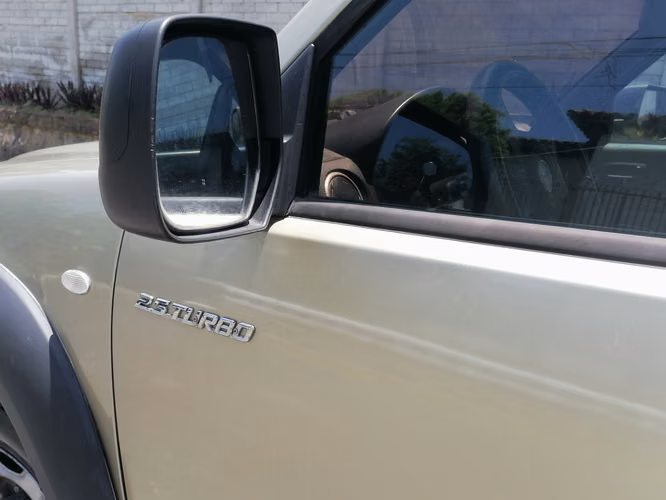 Pickup Mazda BT-50 4x4 Turbo Doble cabina. Mantenimiento al día. Excelente oportunidad 