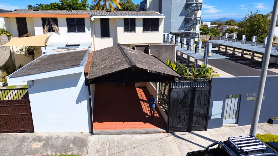Venta de casa en Privado| San Salvador | Por Boulevard Constitución | 170.41 m2 | 3 | $280k.
