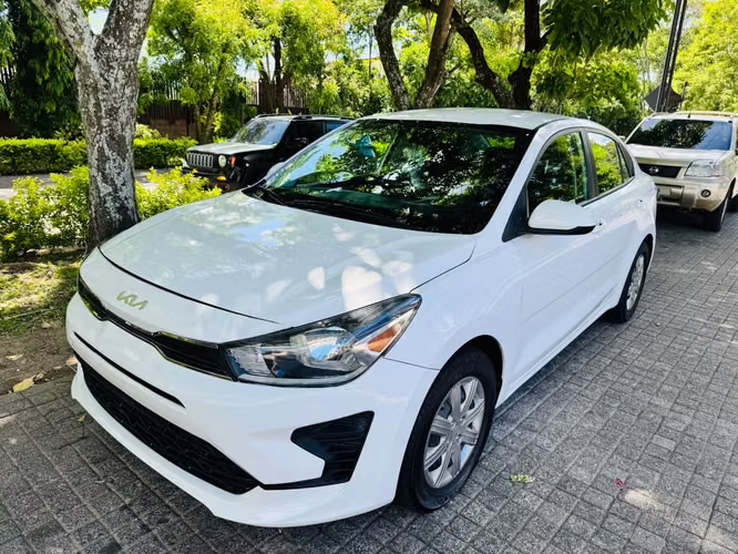 KIA RIO 2023 67,000 miles