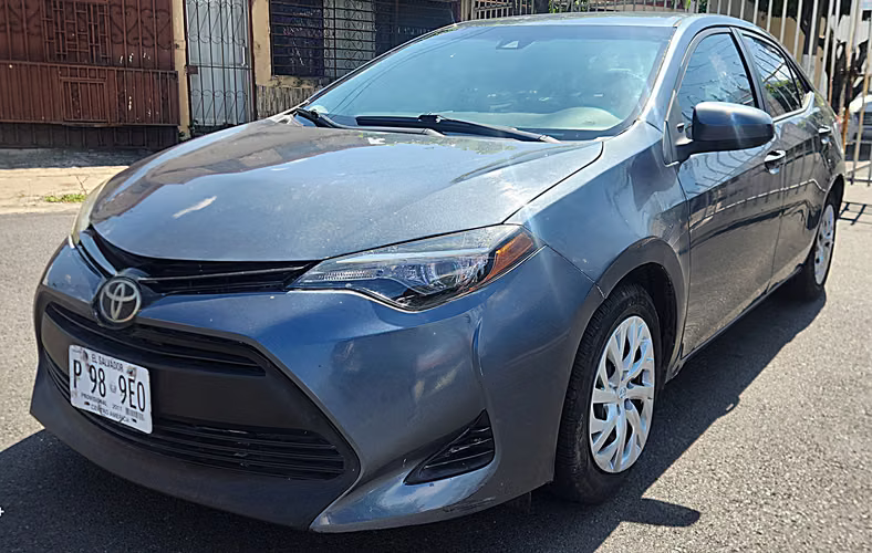 TOYOTA COROLLA 2019 AUTOM VIDS-ELECT MOTOR 1.8 VVTI BB AC ACEPTO AUTO A CUENTA  - Imagen 4