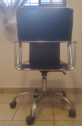 SILLA DE ESCRITORIO NEGRA