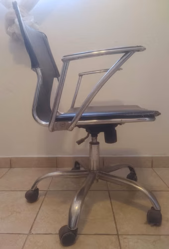 SILLA DE ESCRITORIO NEGRA