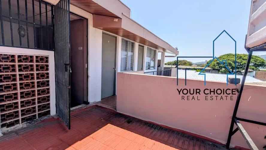  HOSTAL EN VENTA Y FACTURANDO - BARRIO CONCEPCIÓN, SAN SALVADOR 