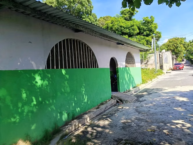 Vendo casa en San Martin zona Radio Bea 